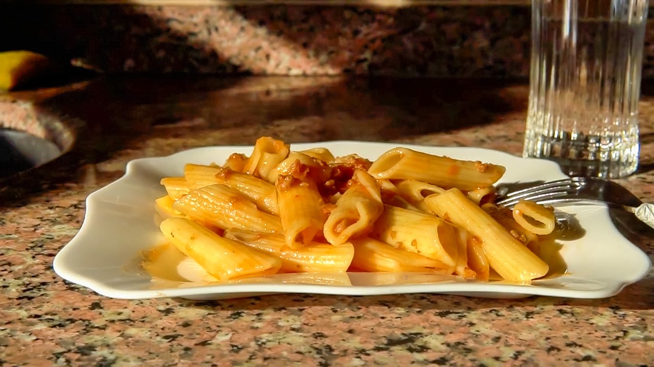 Vegan Kıymalı Makarna Tarifi – Soya Kıymalı Lezzetli ve Pratik Makarna