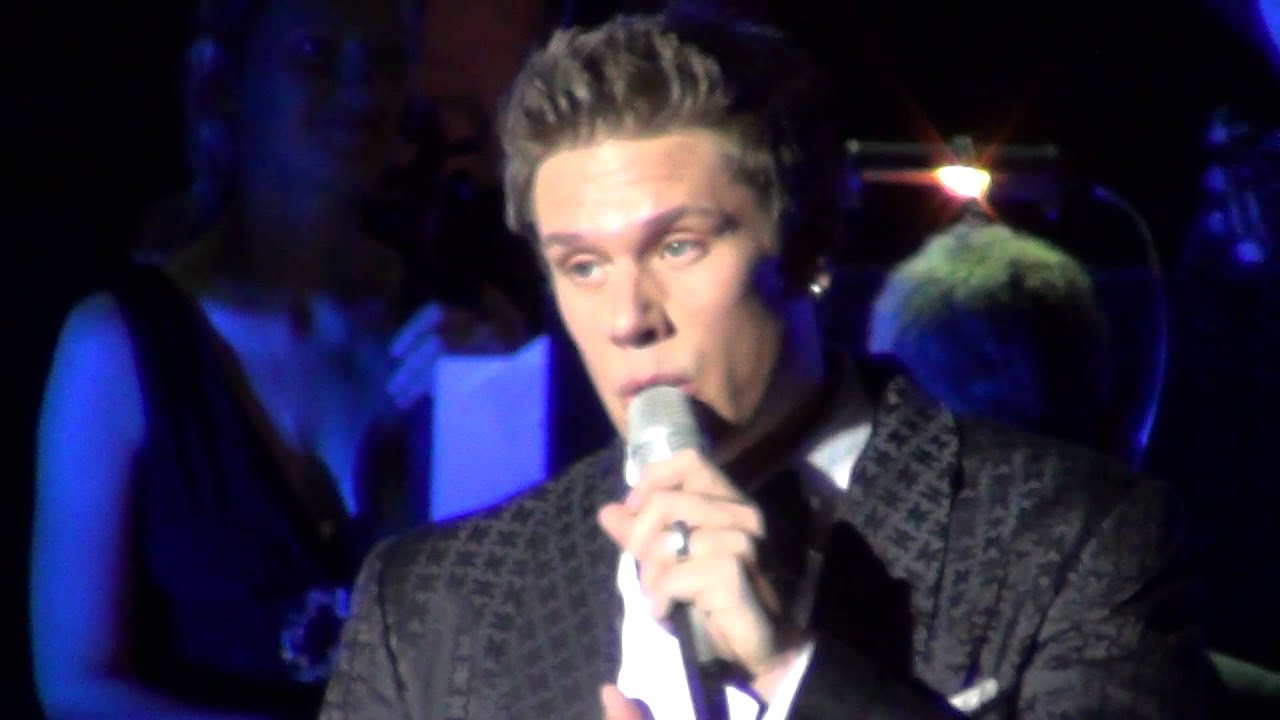 Il Divo - David and many, many flowers)) (Live in Moscow 30.09.2012)