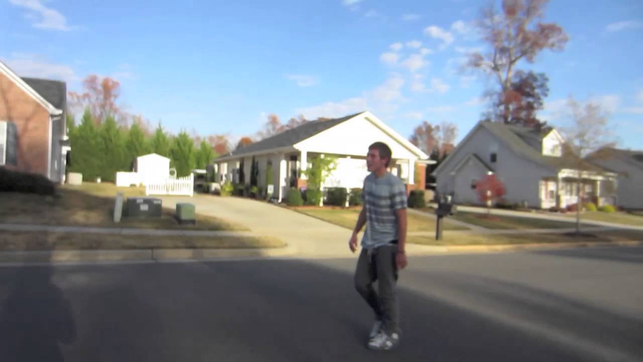 SKATE RAIL!