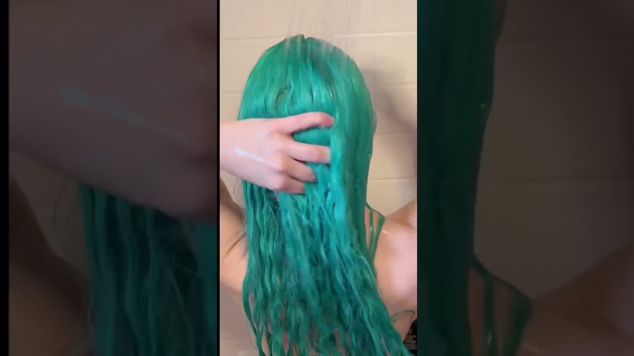 @xomerlissa uses Arctic Mist Diluter, Iris Green and Aquamarine to achieve her signature shade 💙🤌