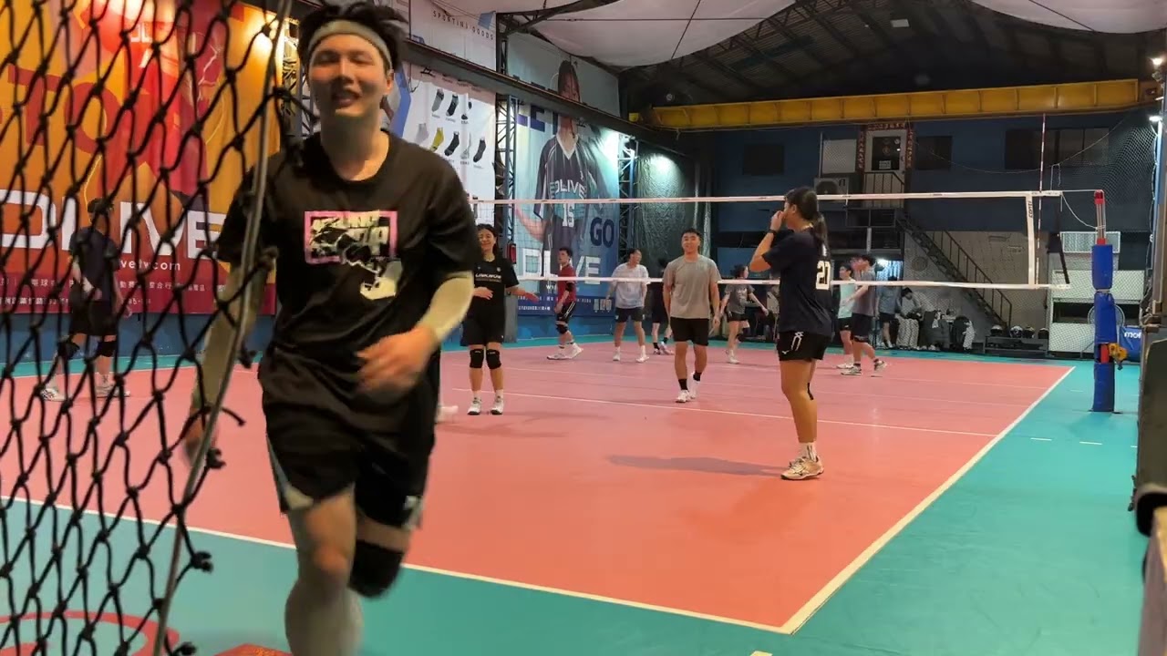 3/16 65volleyball 10