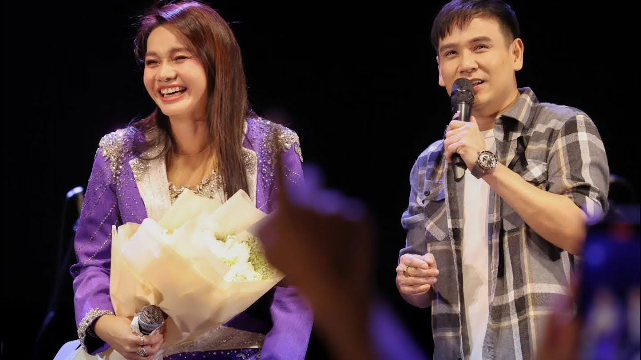 ว๊ายยยยยคนสำคัญมาเซอร์ไพรส์ถึงหน้าเวที พร้อมเสิร์ฟความหวานยั่วๆจ้าแม่จ้า❤️🐰🎋