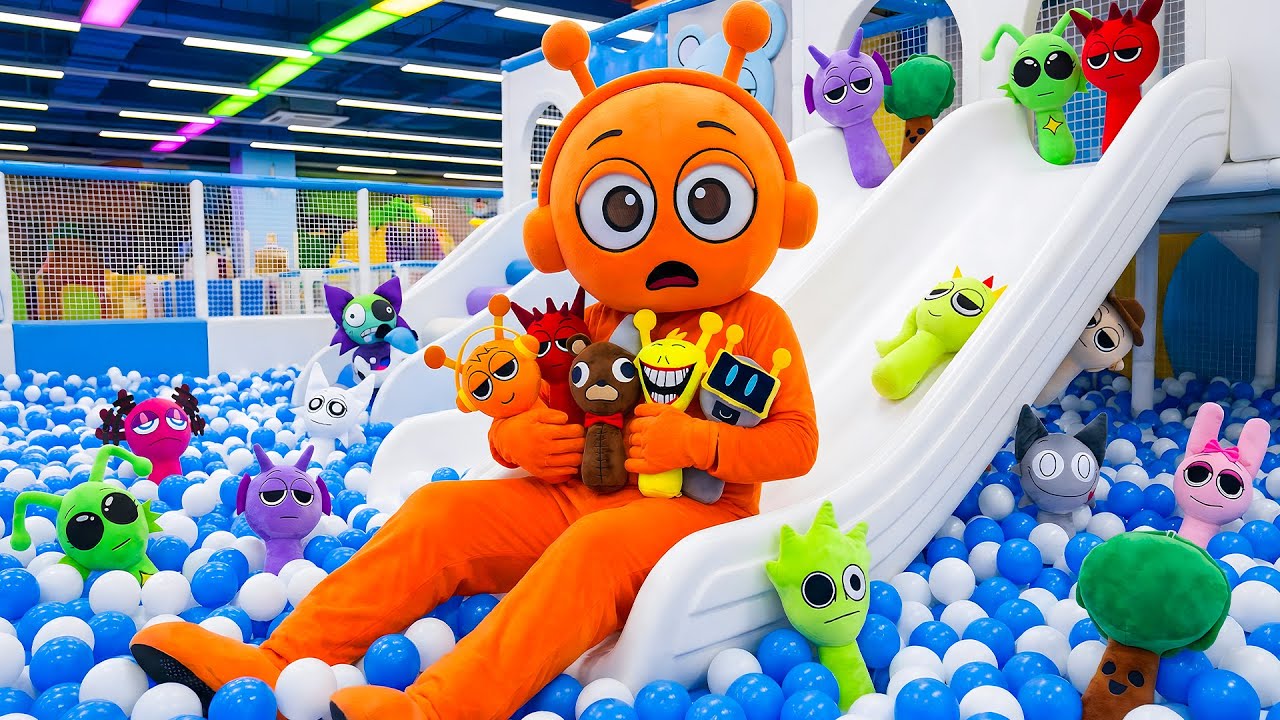 The Giant Ball Pit Secret! Oren Hunts For Sprunki 🔍