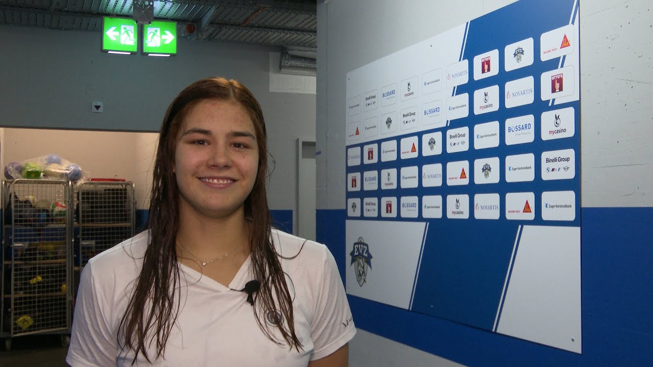 Ladina Staub (Hockey Club Davos) nach dem Testspiel gegen den EV Zug, 24.08.2024