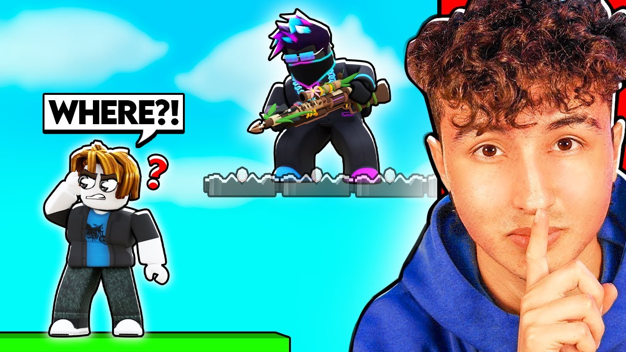 I Built a INVISIBLE SKYBASE In Roblox BedWars!