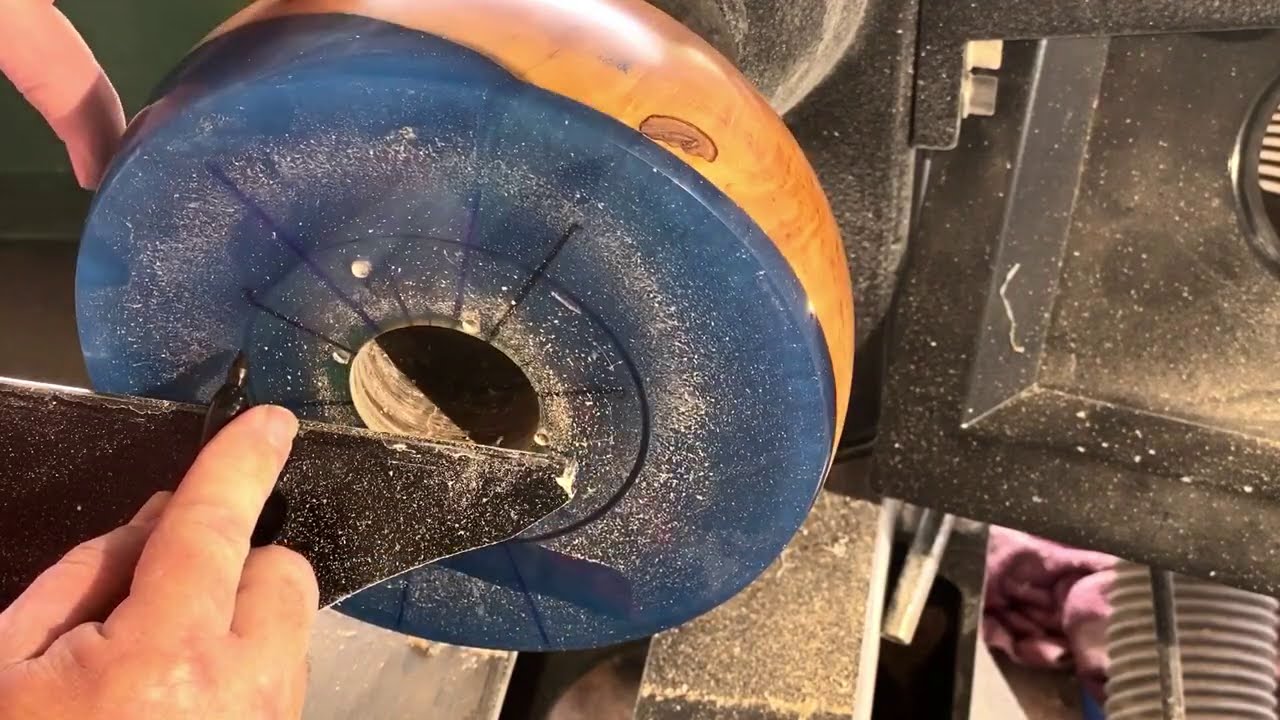 Woodturning - Cracked Maple & Resin with a big OOPS...