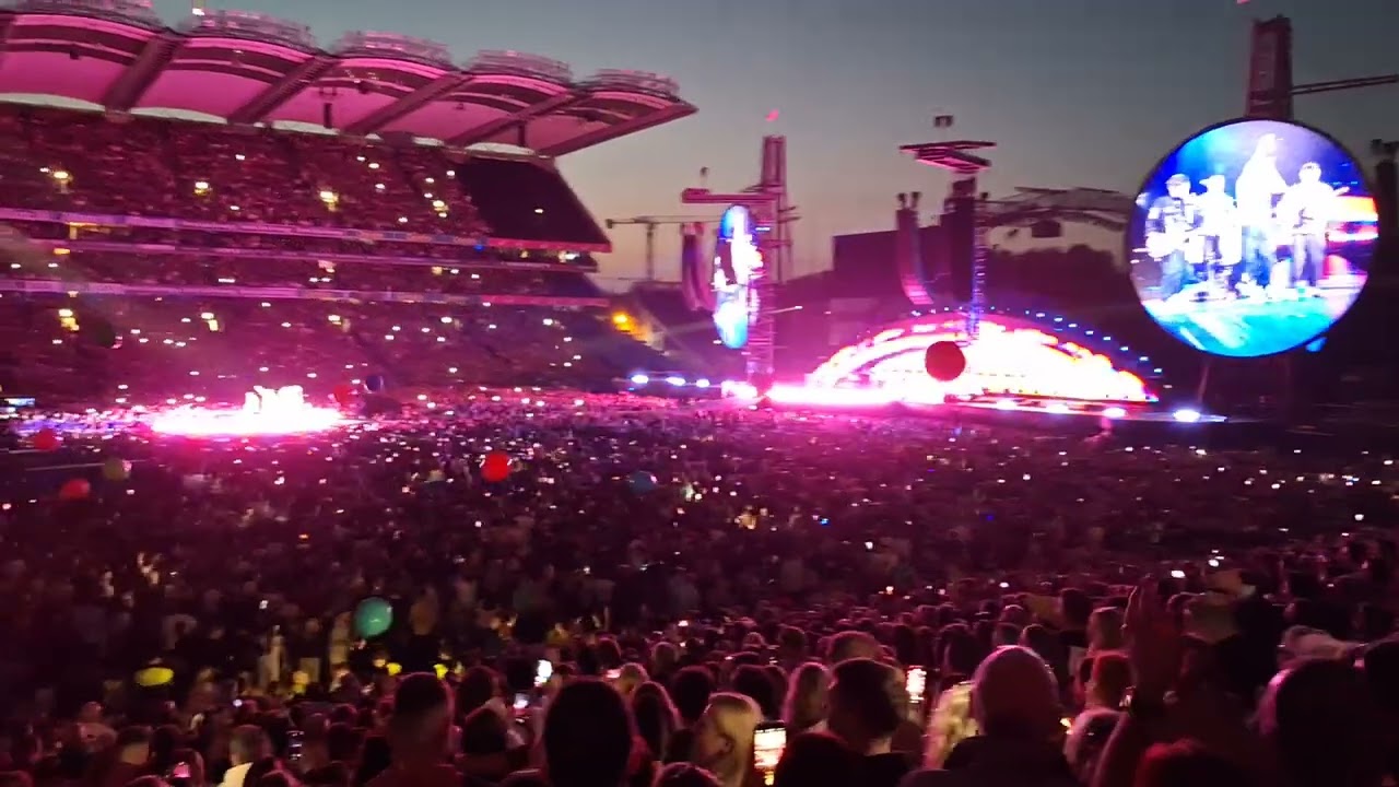 Viva La Vida - Coldplay ( Croke Park Aug 30, 2024 )