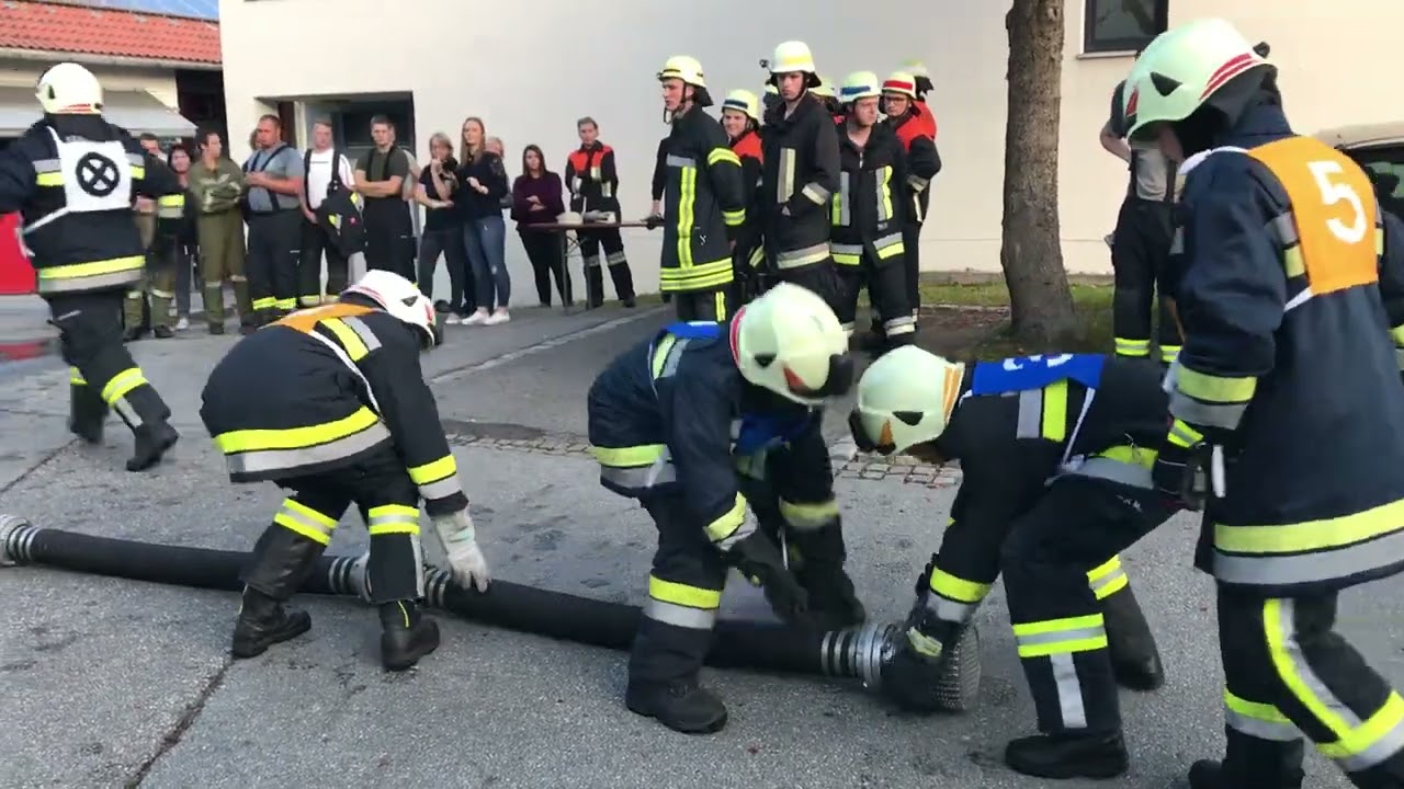 Bayrisches Leistungsabzeichen Schlauchleitung kuppeln