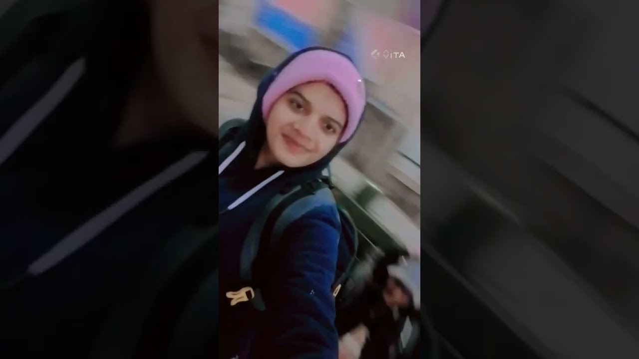 Akele chalne Ka Sahara rakhiye mere dost kyunki duniya Gyan deti Hai Sahara nahin ♥️🌹♥️