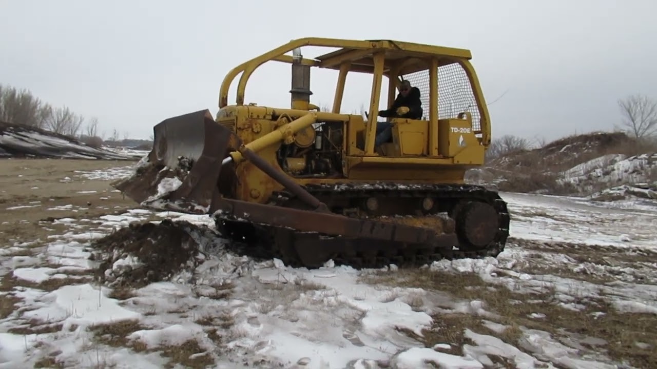 International TD20 Dozer - Nice Older Unit