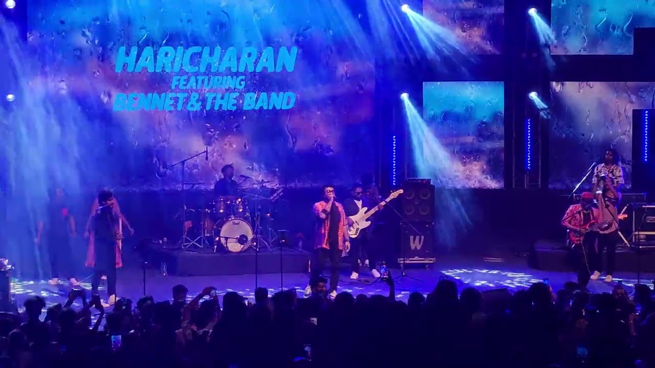 Mazhaya Poo Mazhaya - OMG 😲 Song of South India - Haricharan Live Show