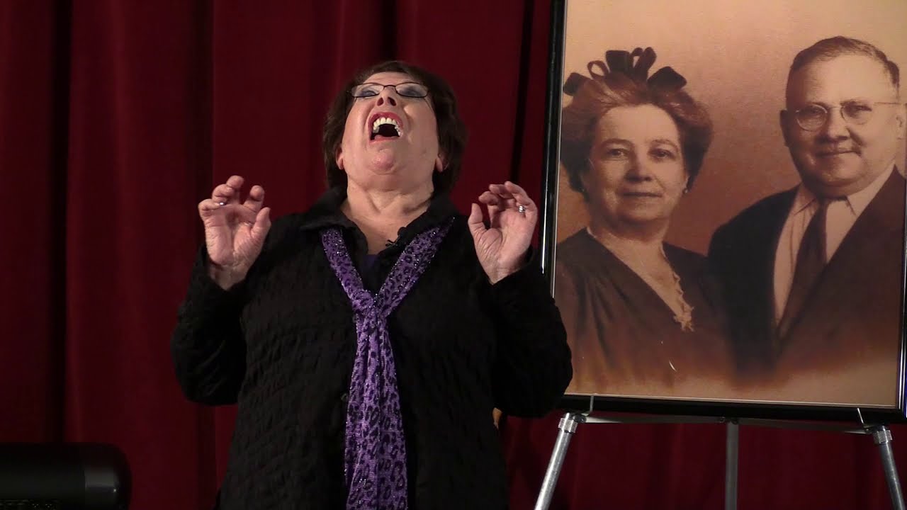 Loretta LaRoche