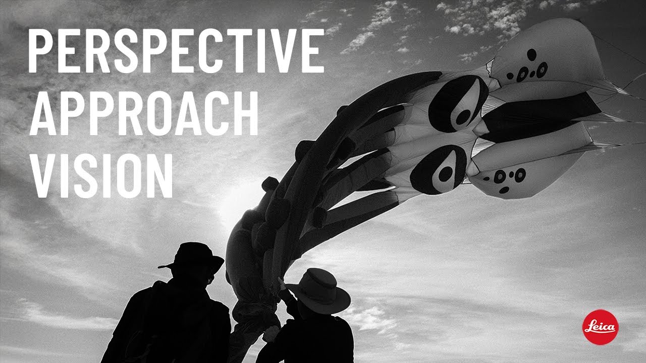 Photographing A Kite Festival - Two Different Approaches