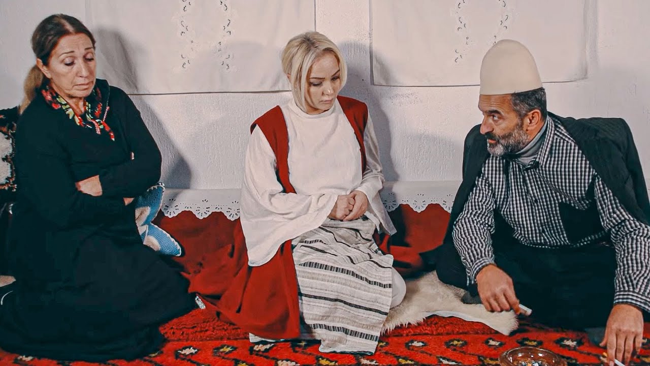 Baba i bertet qikes qe nuk po sillet mire me vjehrren - Tregime Popullore (shkëputje)