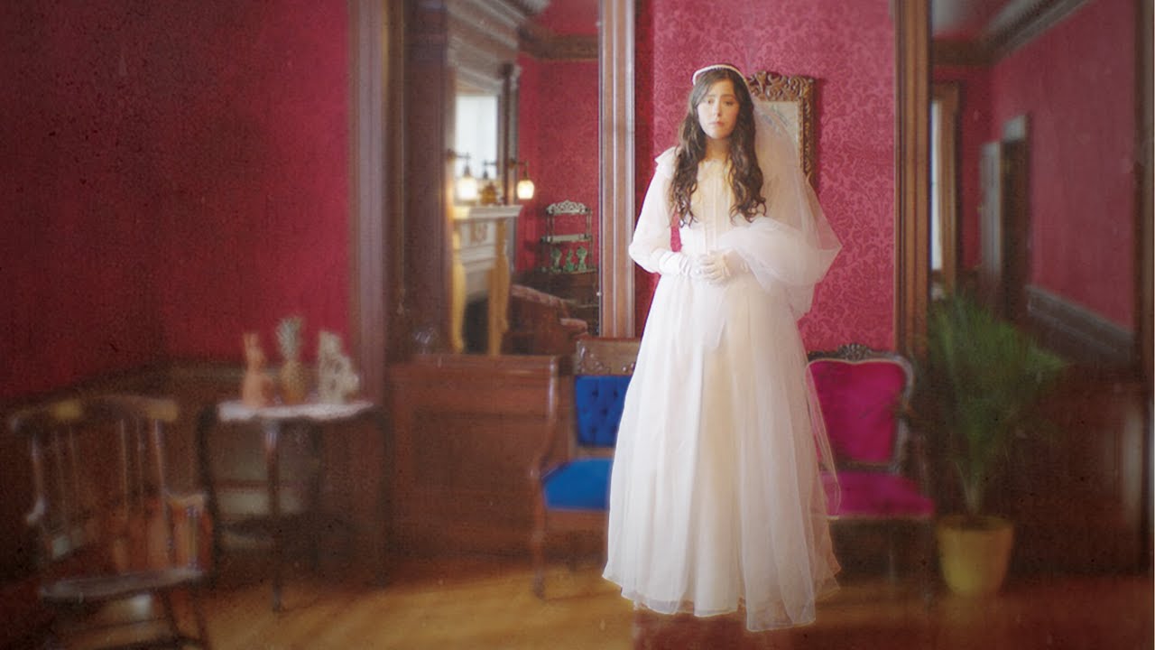 The Mariachi Ghost - Puro Dolor (Official Video)