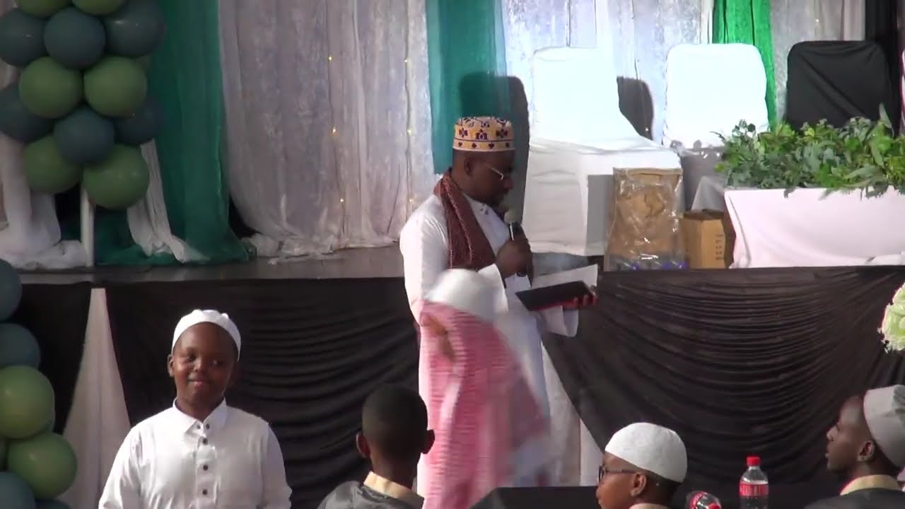 Xafladda qalinjabinta Dufcada 6-aad ee Madarasada Salaaxudiin Xaafadda Bellville ee Magaalada CPT