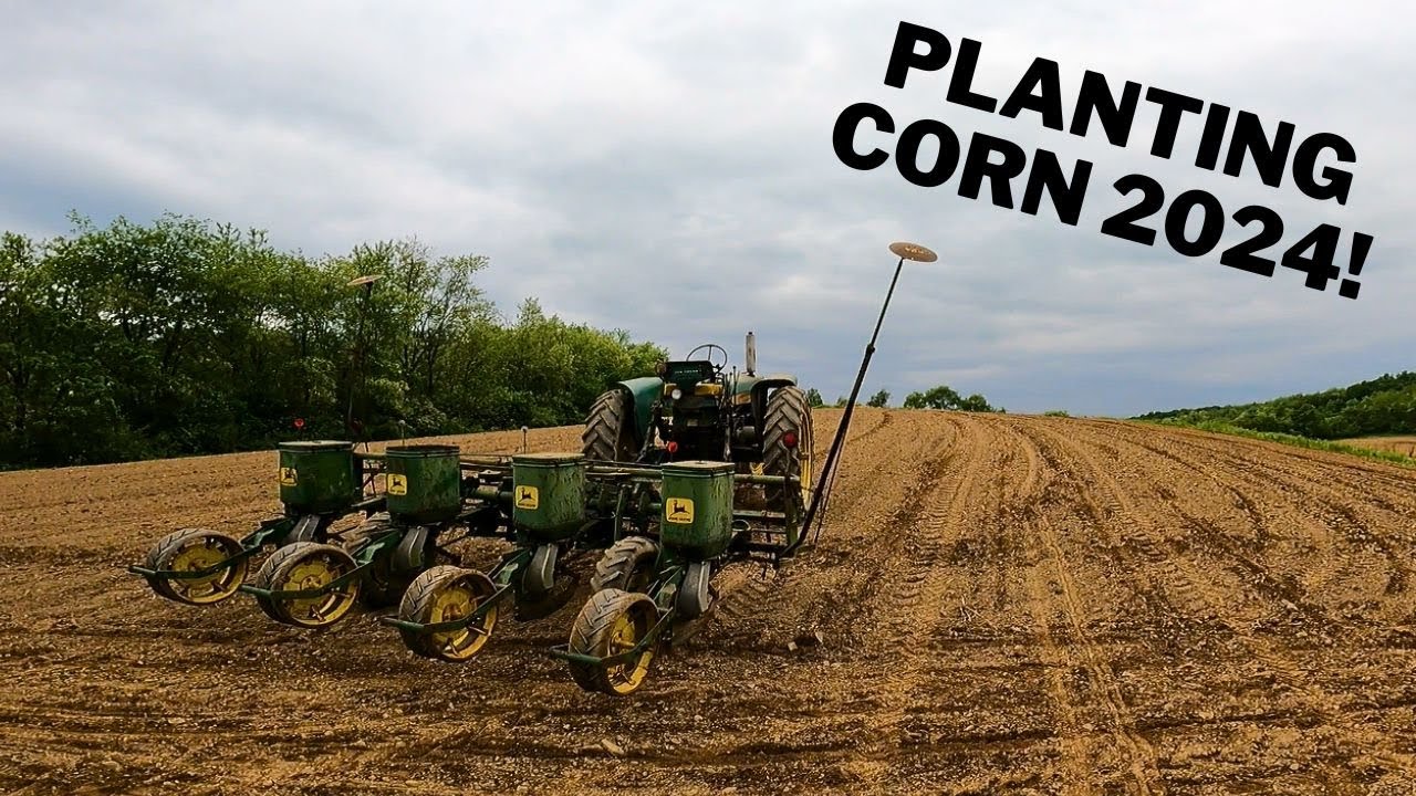 It's Planting Day!! John Deere 1240 Planter in Action!