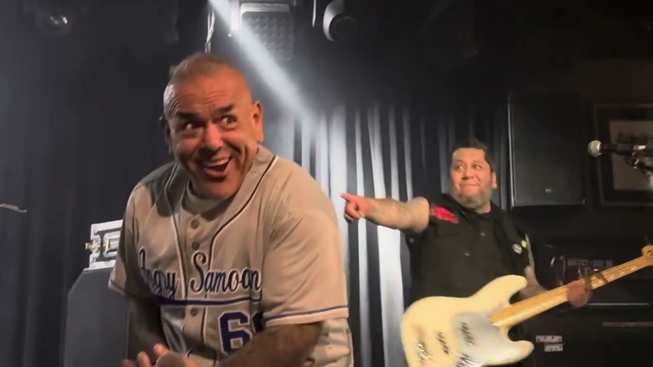 Angry Samoans - Inside My Brain (live at the Whisky A Go-Go)
