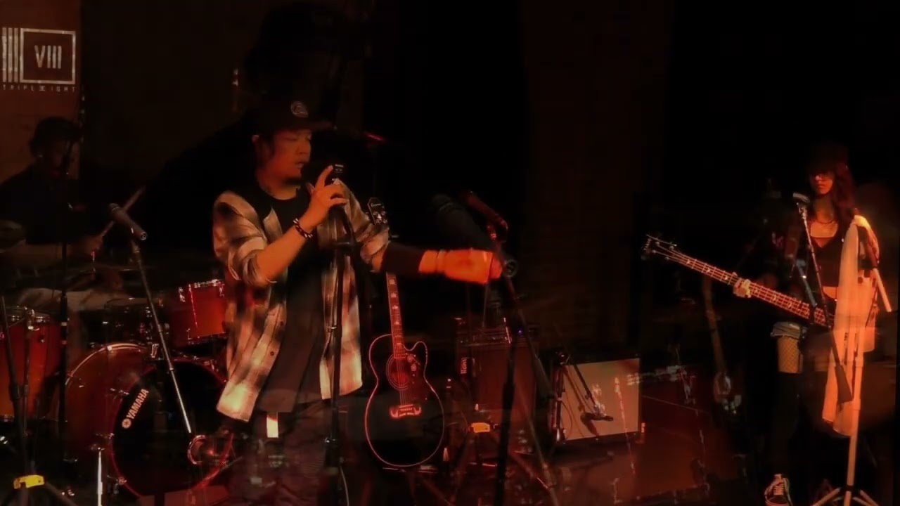 Show and tell Live T L Triple Eight With Kattmam & Ash