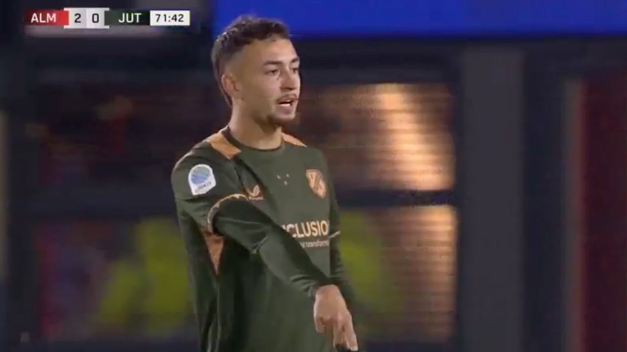Ivar Jenner vs Almere City - Masuk di Menit 72, Apakah Sudah Pulih dari Cedera??