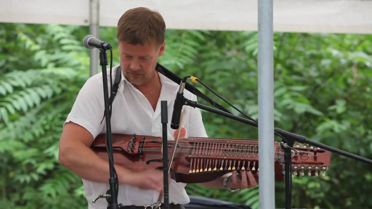 Peter Puma Hedlund playing Karolinermarch