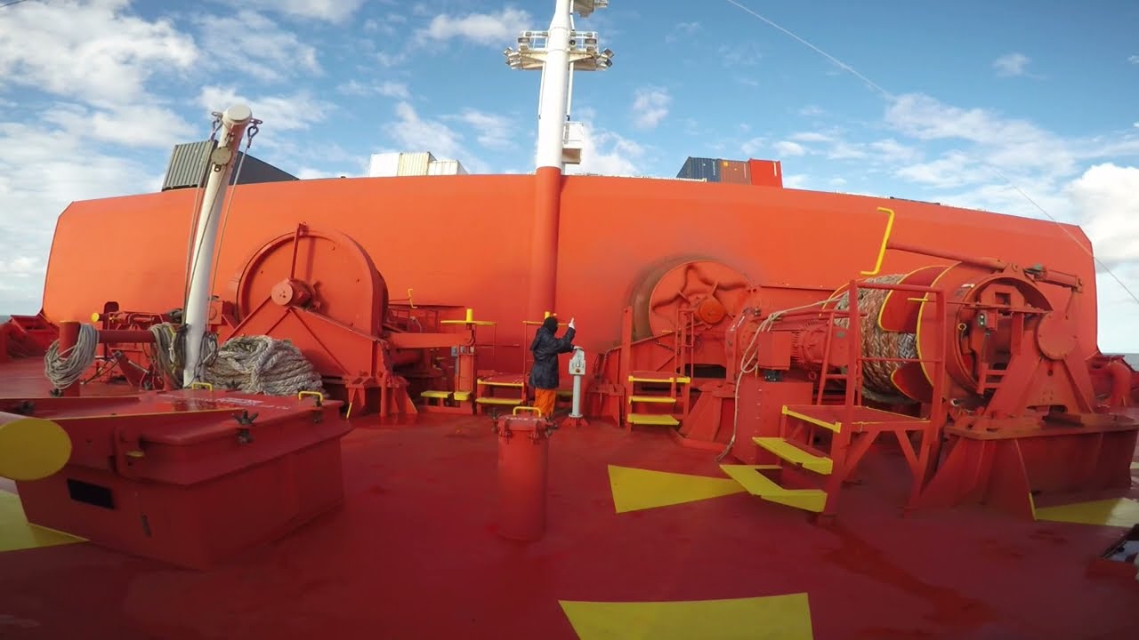 Подключение контактора электродвигателя с кнопками старт - стоп и защитой по току.