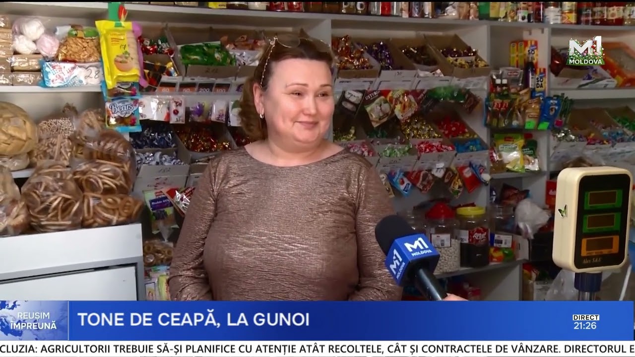 Tone de ceapă și alte legume, aruncate la groapa de gunoi din Gura Bâcului