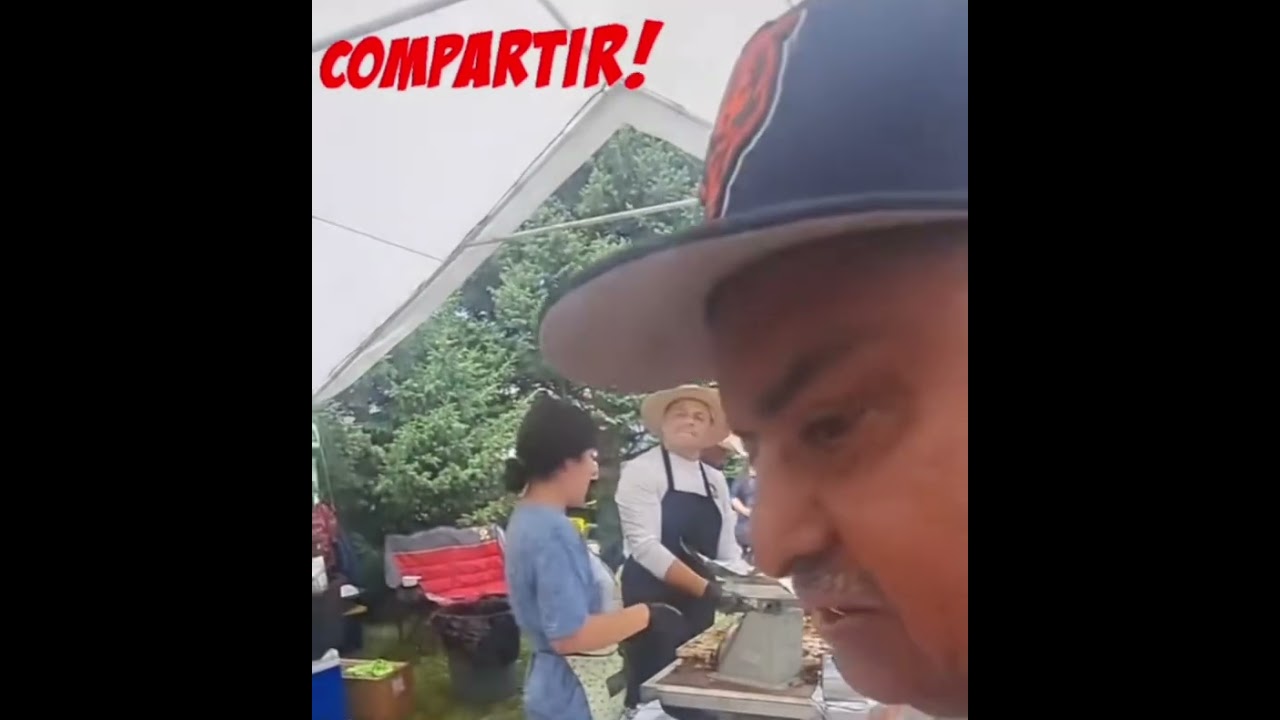 Exponen los precios de Carnitas Carmelo y no le parecio nadita a Carmelo.