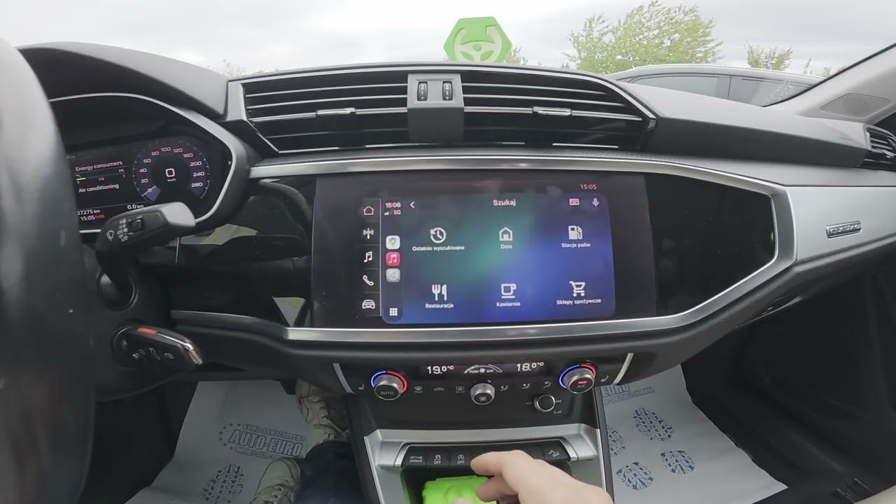 AUDI Q3 (2015-2018) &ndash; Как управлять картой через Apple CarPlay