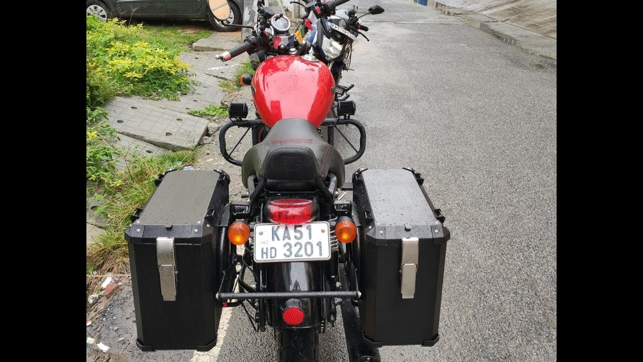 Panniers on Royal Enfield Thunderbird X