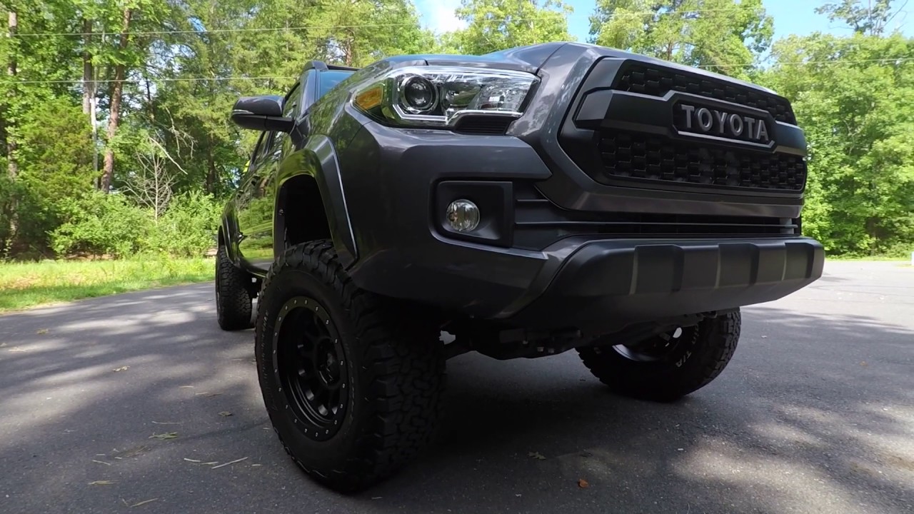Stealth Custom Series Ray 10s 2016 Toyota Tacoma