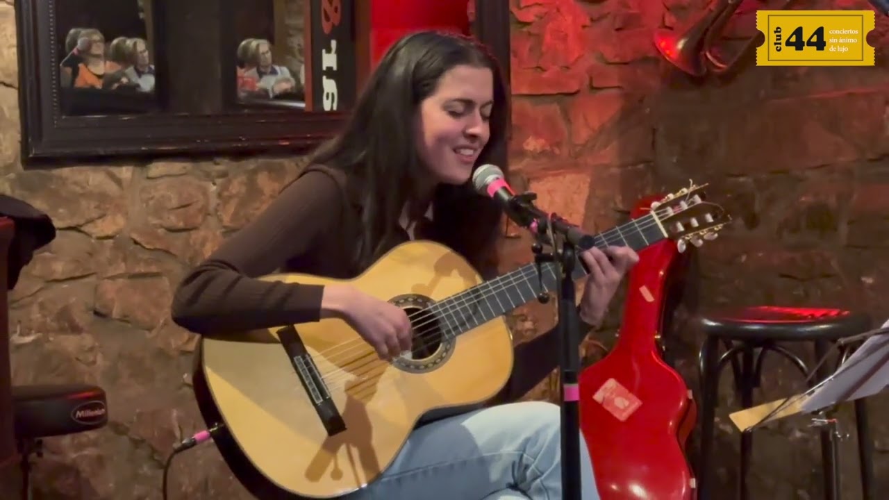 ANTÍA MUIÑO - Noviembre