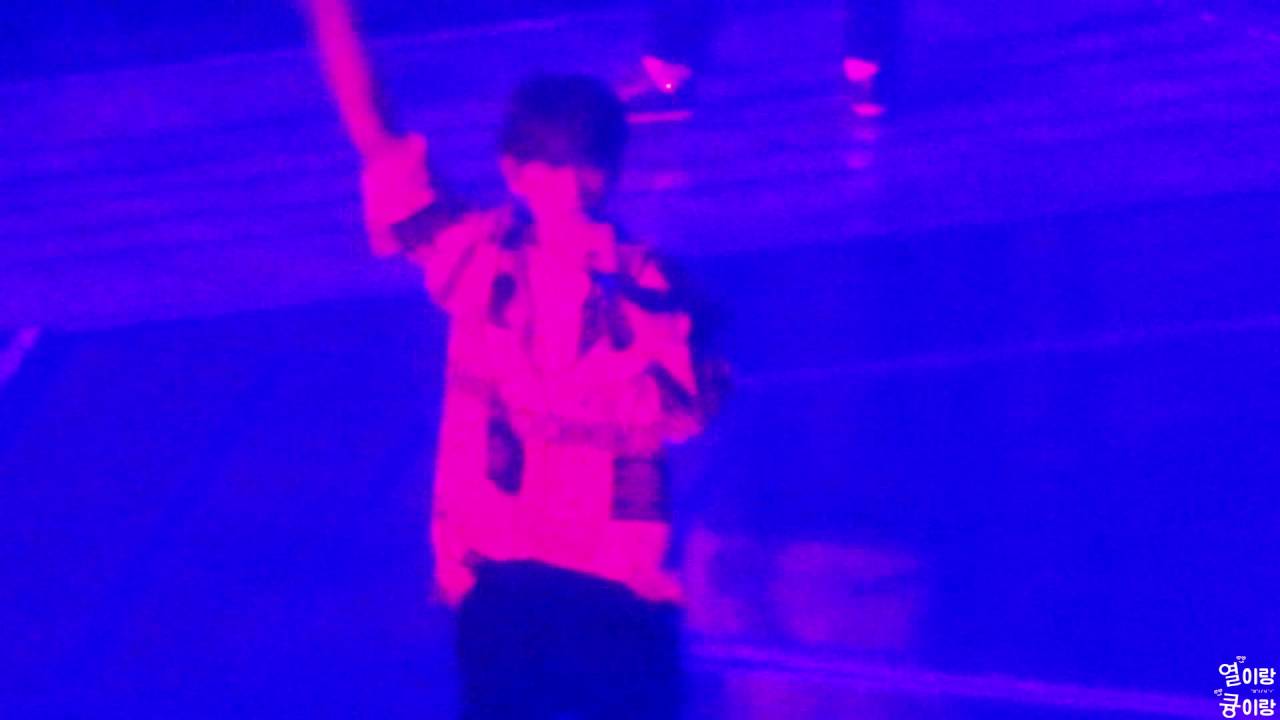 160729 THE EXO'rDIUM  KEEP ON DANCING 백현 (baekhyun)