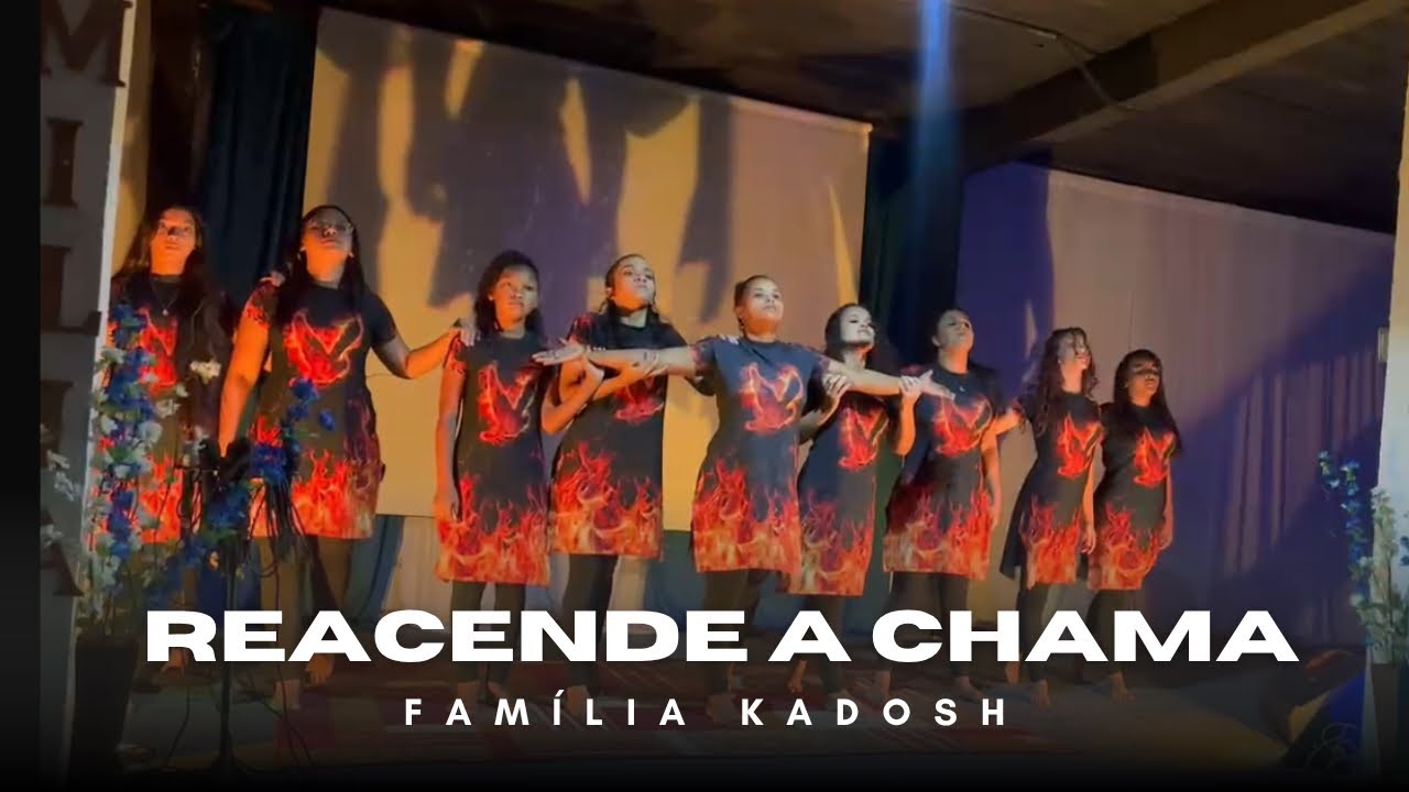 Coreografia Reacende a Chama / Família Kadosh #gospelmusic #musica #igreja #dance #ministrações 