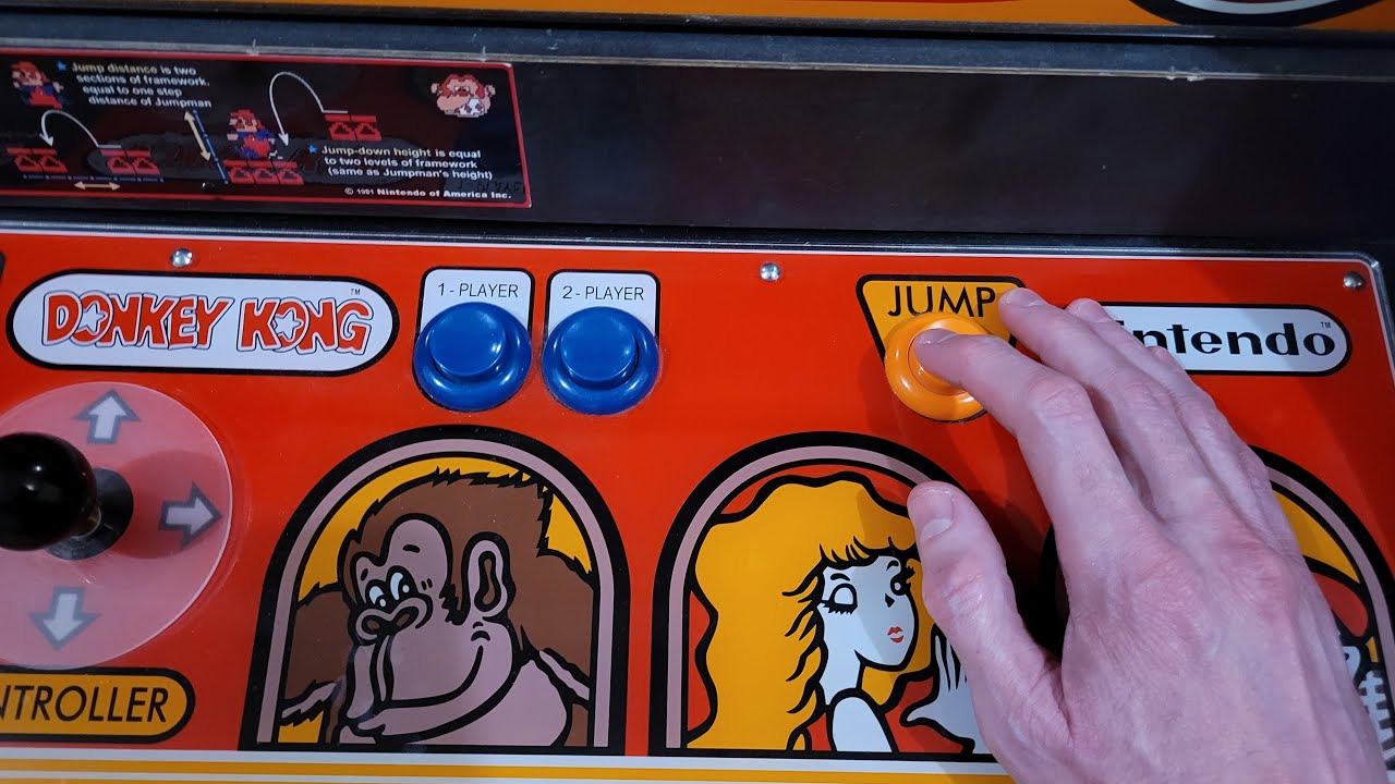 Retro Game Time! Donkey Kong! Flashback 😎