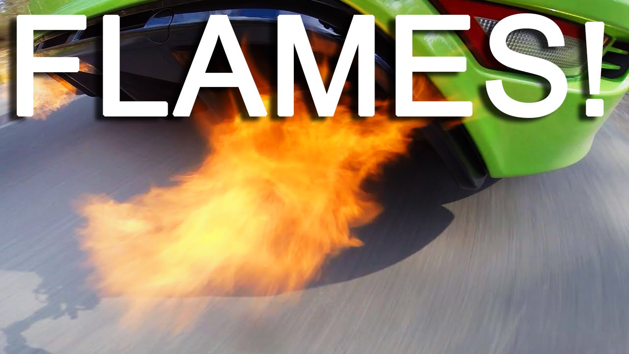 FLAME SPITTING 426 HP Ford Focus RS MK2 2.5T Milltek EXHAUST SOUND & Startup Revs