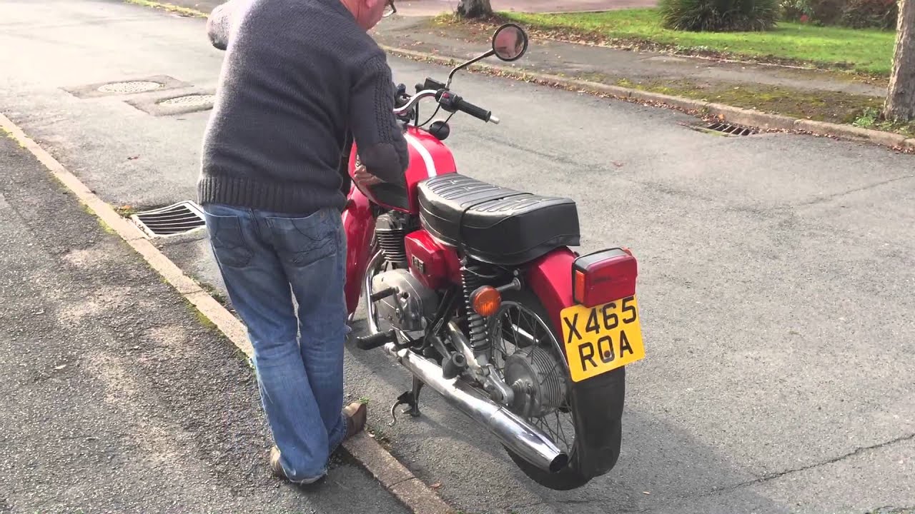 CZ 125 Startup