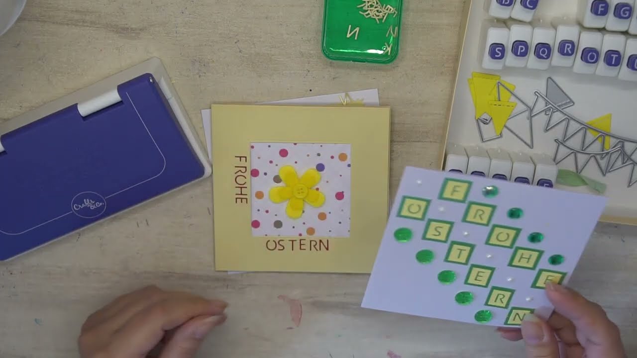Karten mit Letter Punch Board von Action.