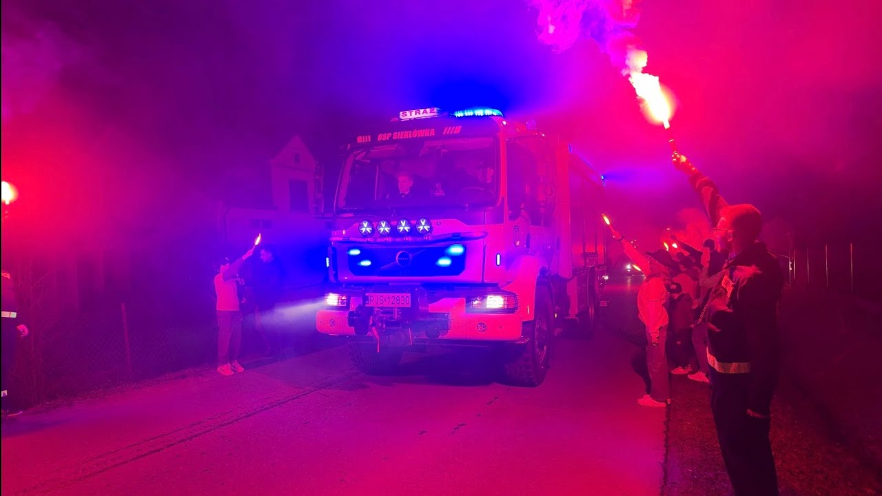 Powitanie nowego samochodu ratowniczo-gaśniczego dla OSP KSRG Sieklówka