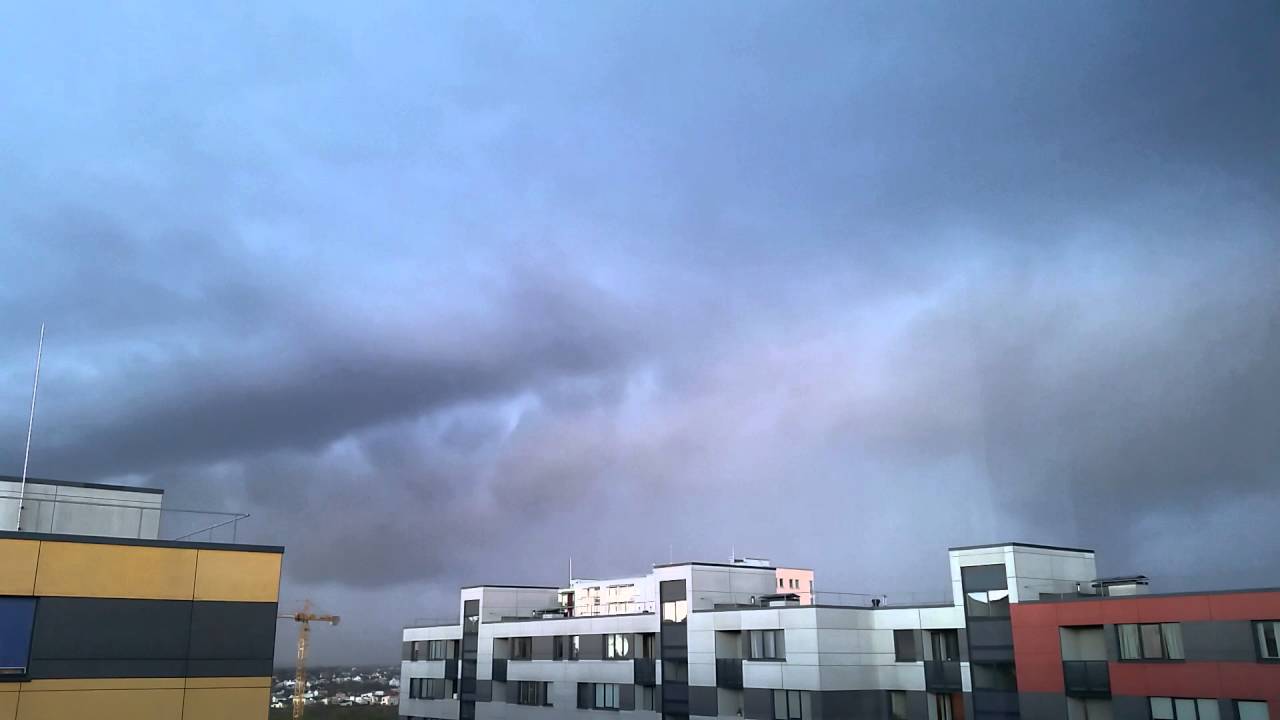 Lietus balandžio 19-tą perkūnkiemyje