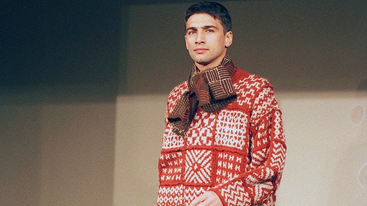 DRIES VAN NOTEN 002 Men’s Autumn/Winter 1992-93 Fashion Show