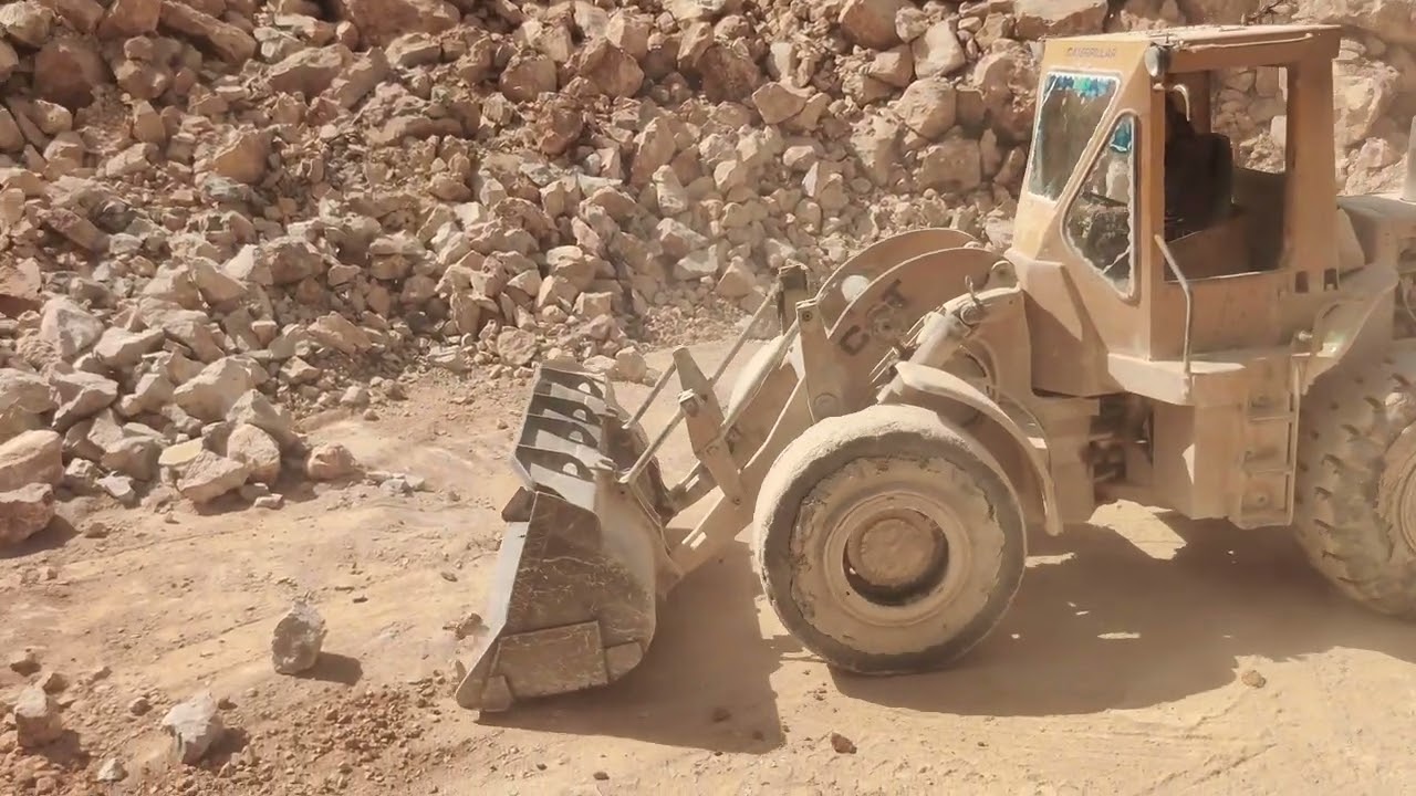 Loader loading work #long video #amazingvideoclips