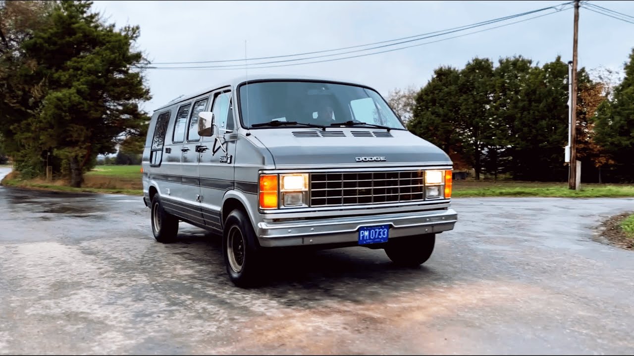 1983 Dodge RAM VAN B250 5.2.V8