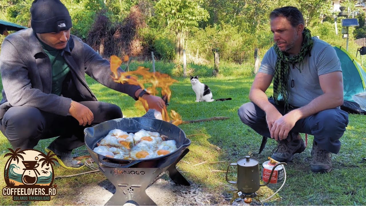 Preparando Rico Desayuno Despues De Acampar ⛺️ Una mañana Fresca de invierno 