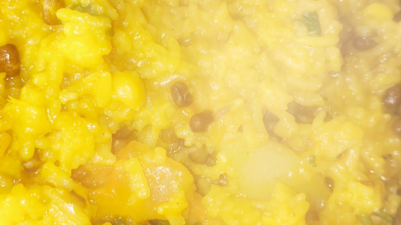त्योहारों पर बनने वाले प्रसाद का मजा ही अलग होता है 🙏😊🤤😋