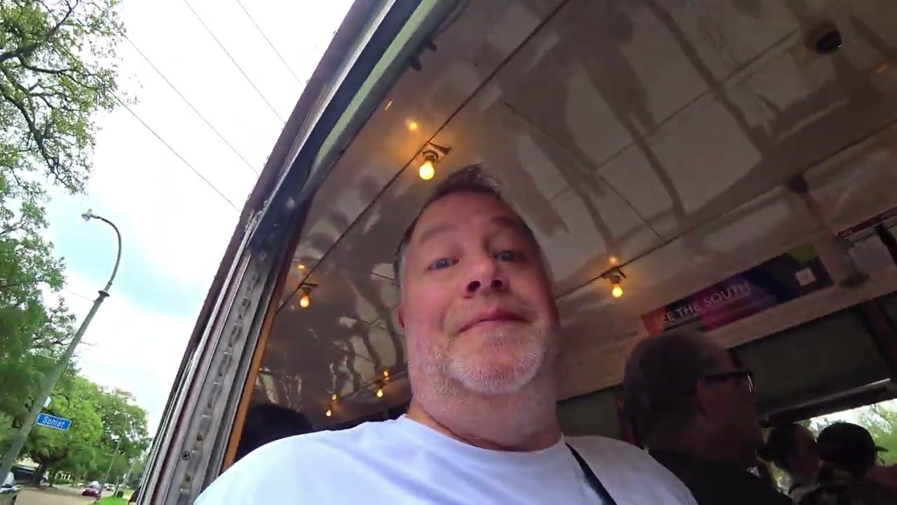Riding the St. Charles Line #12 Uptown New Orleans