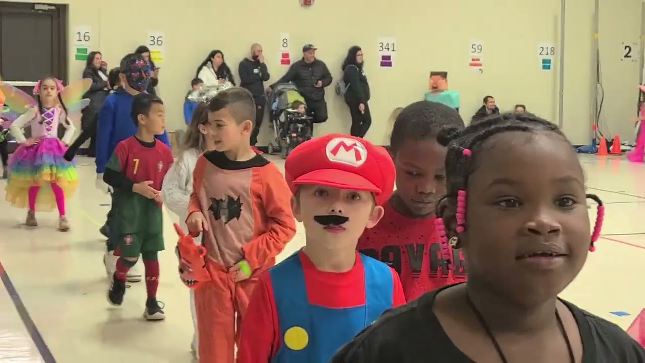 burr elementary Halloween parade