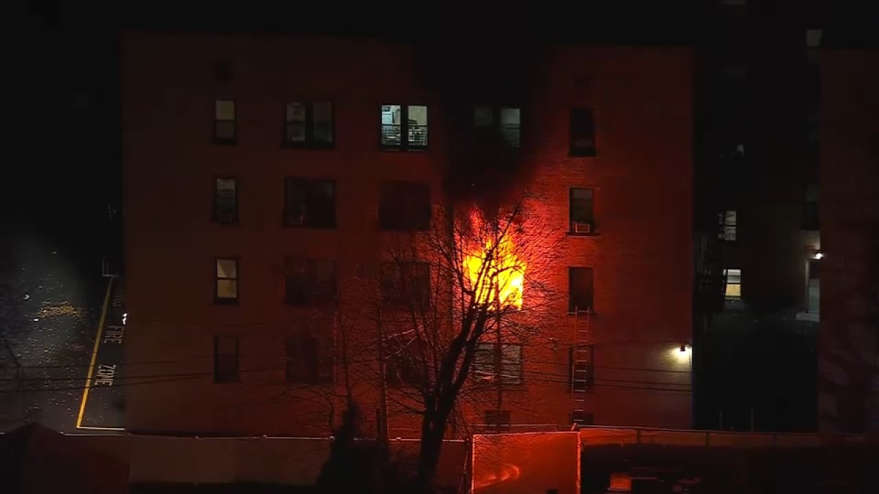 Crews battle apartment building fire in East Orange, New Jersey