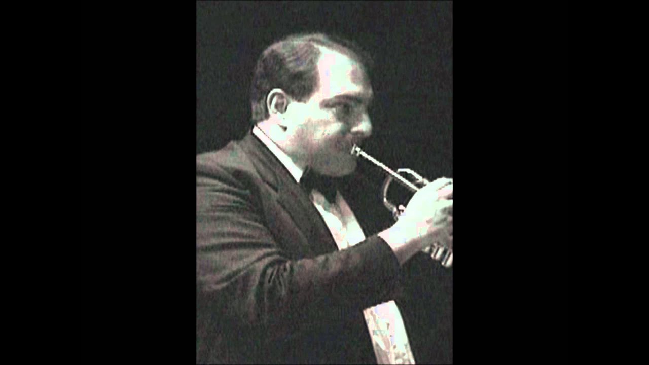 Chris LaBarbera plays Harry James 