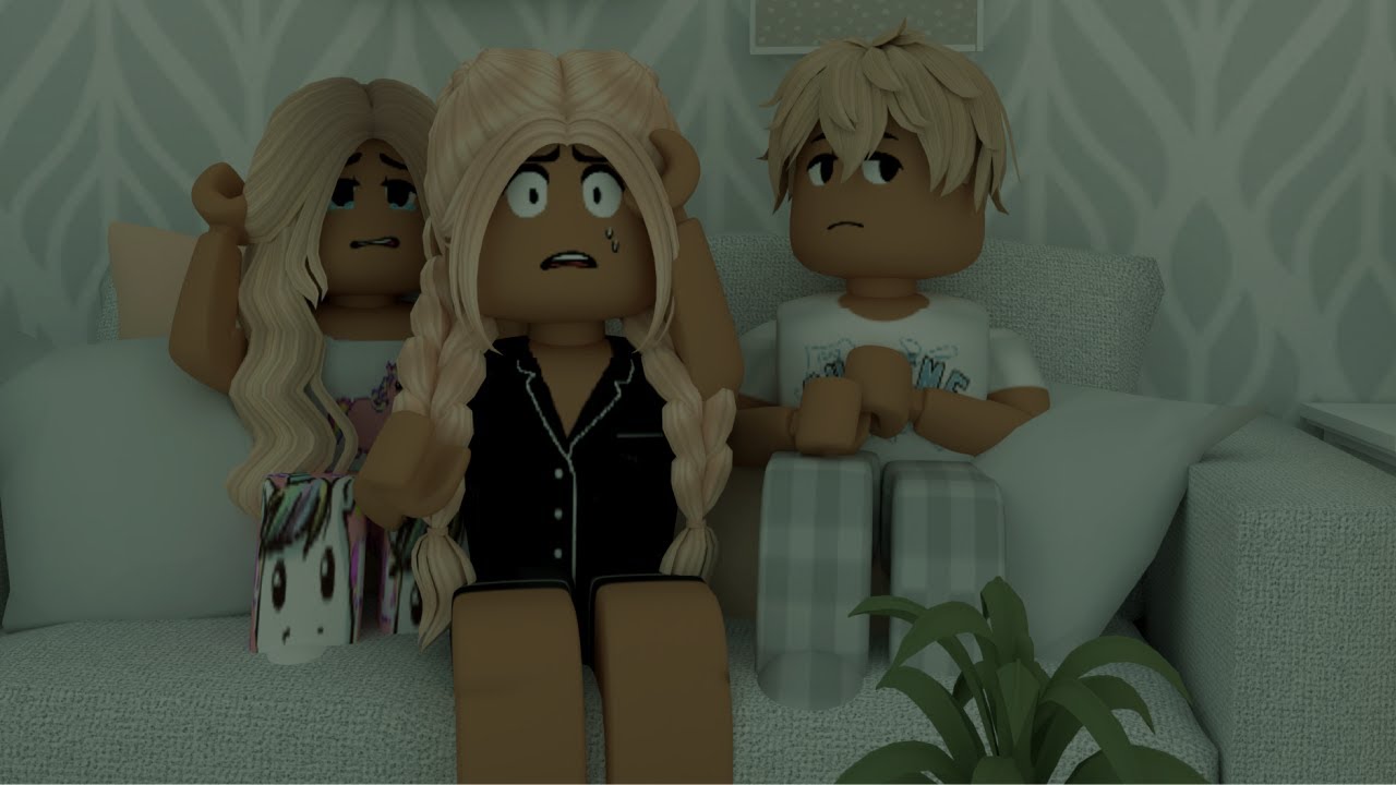 THUNDERSTORM HITS BLOXBURG! *BIRTHDAY RUINED...HID IN BATHROOM FOR 24 HOURS?!* Roblox Bloxburg RP